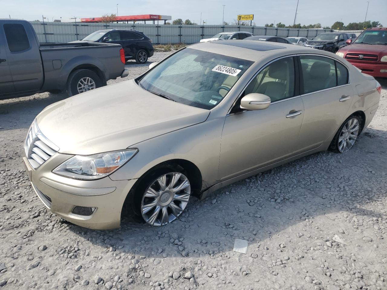 HYUNDAI GENESIS 3. 2010