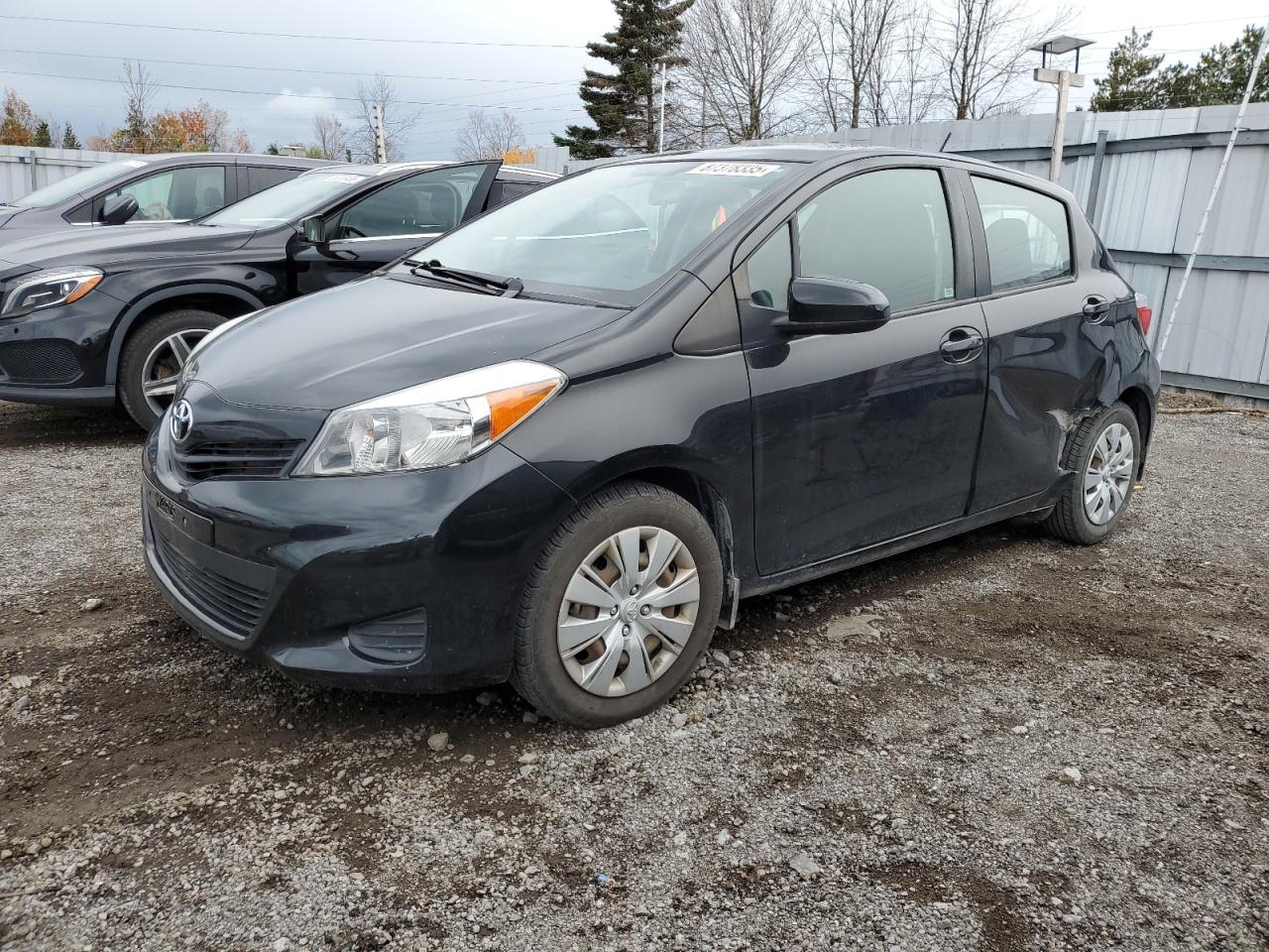 TOYOTA YARIS 2014