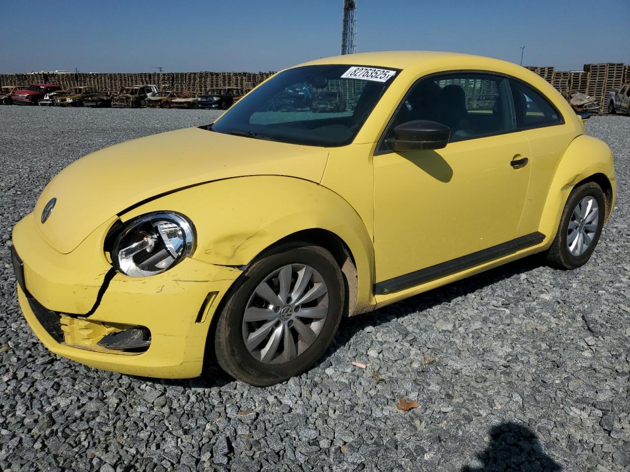 VOLKSWAGEN BEETLE 1.8 2015