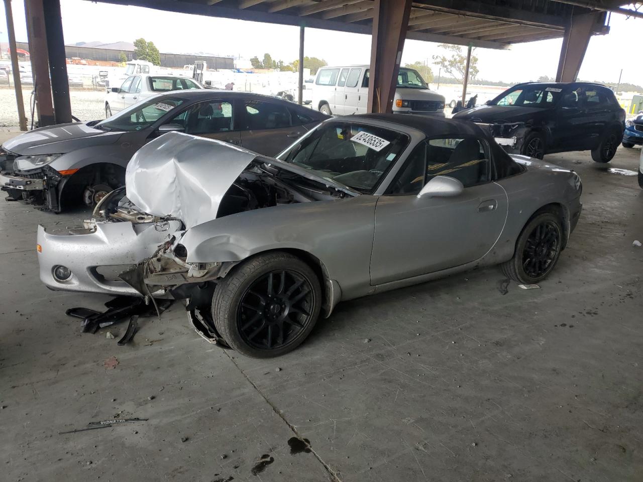 MAZDA MX-5 MIATA 2005