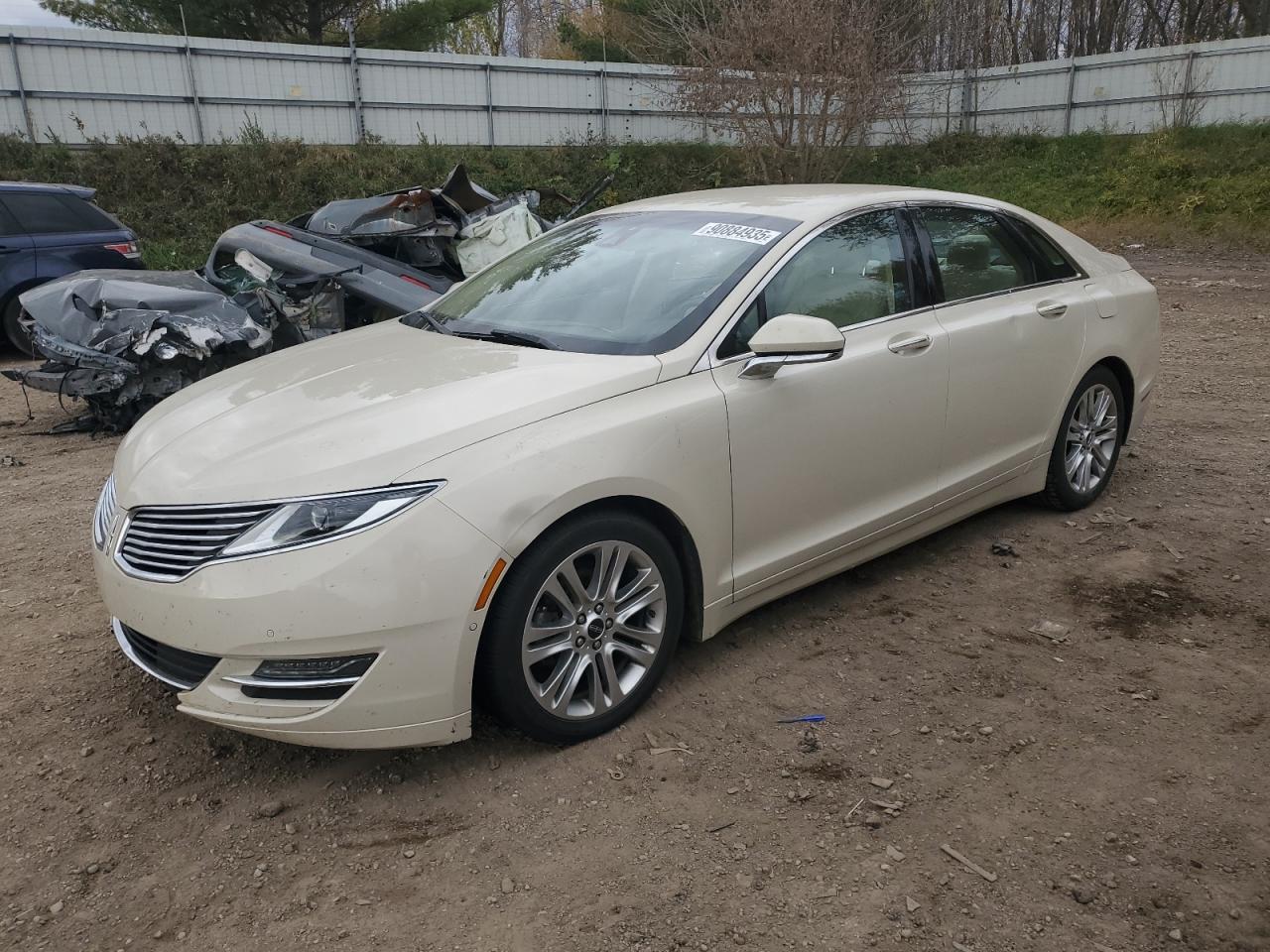 LINCOLN MKZ HYBRID 2015