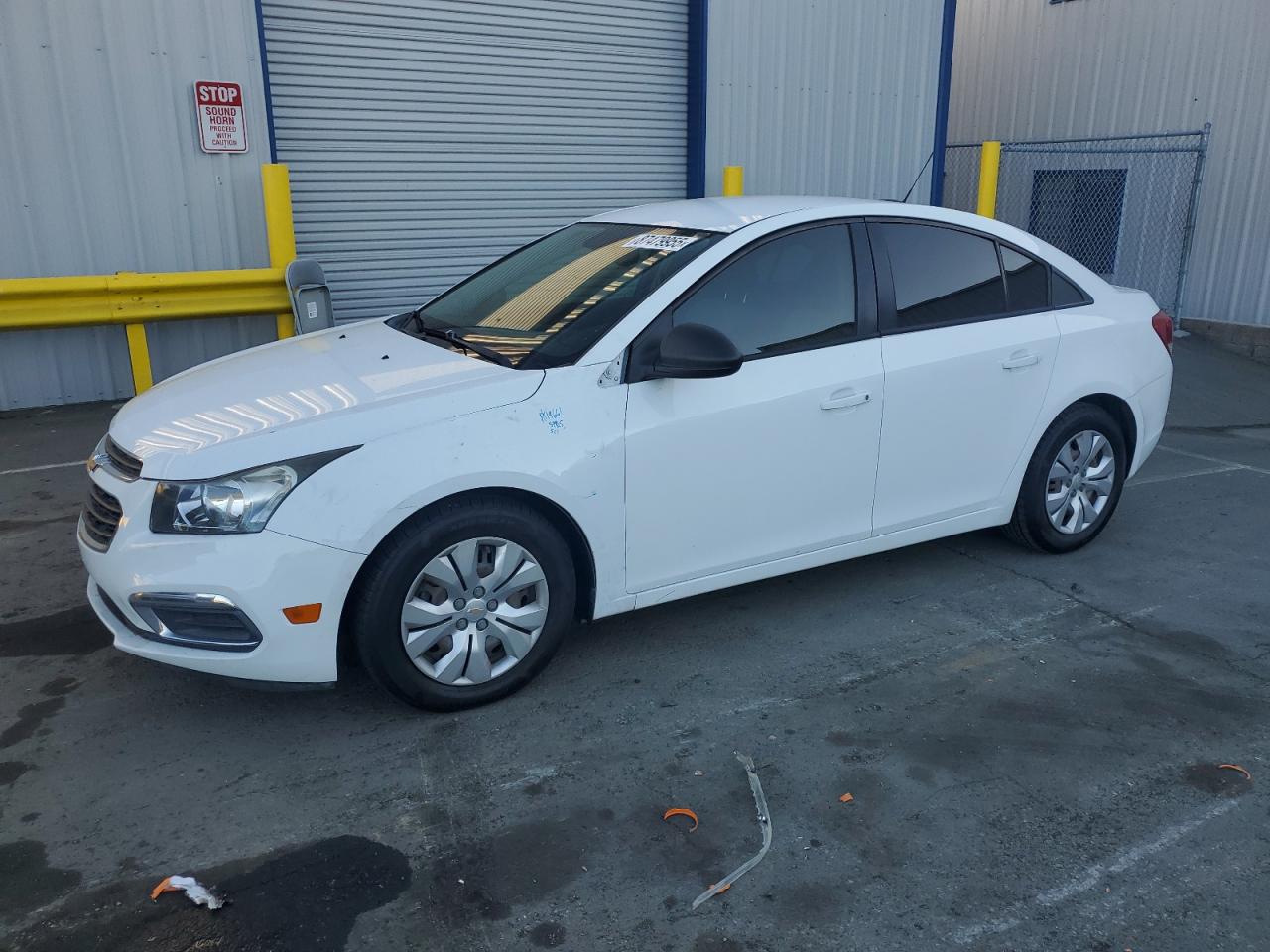 CHEVROLET CRUZE LS 2015