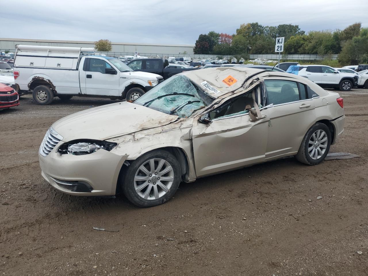 CHRYSLER 200 TOURING 2013