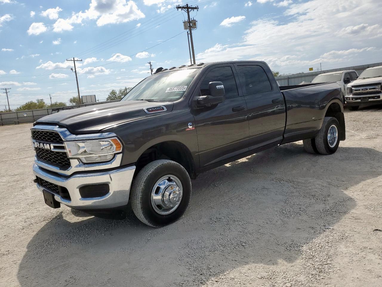 RAM 3500 TRADE 2024