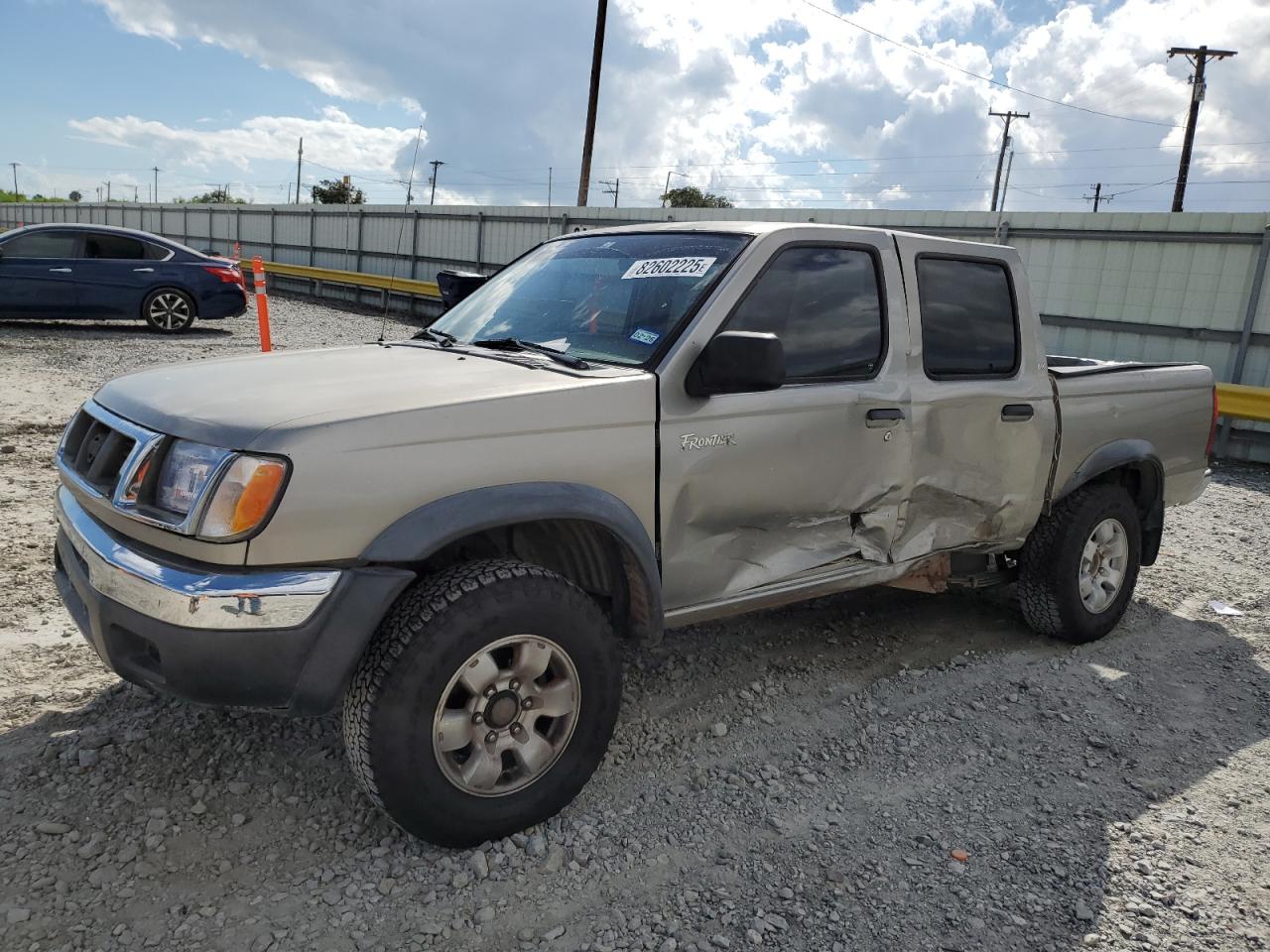 NISSAN FRONTIER C 2000