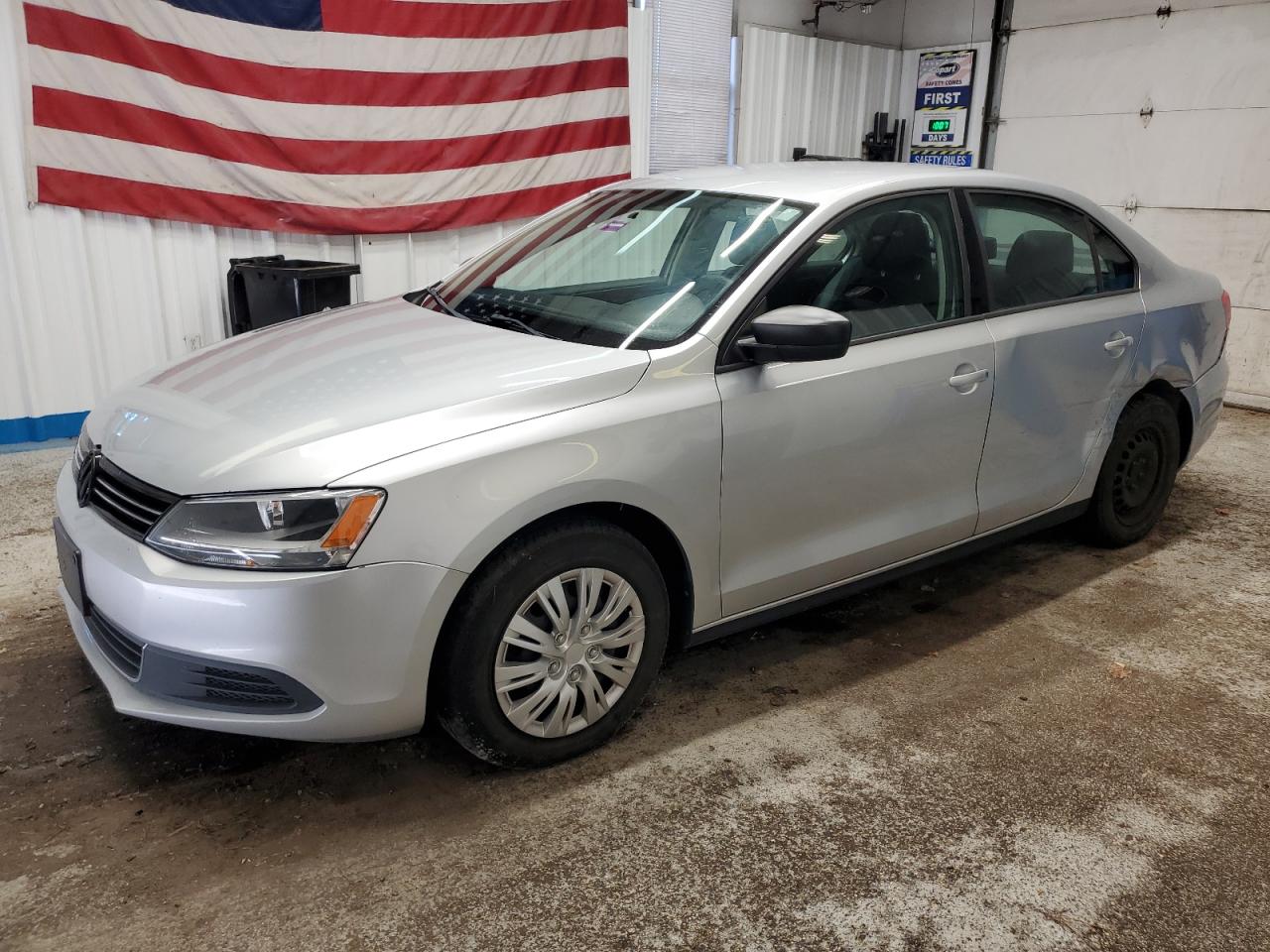 VOLKSWAGEN JETTA BASE 2014