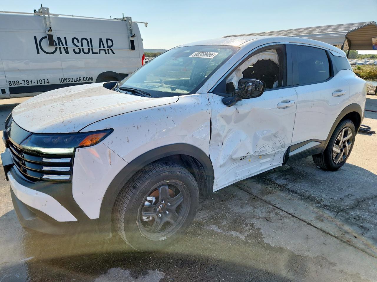 NISSAN KICKS SV 2025