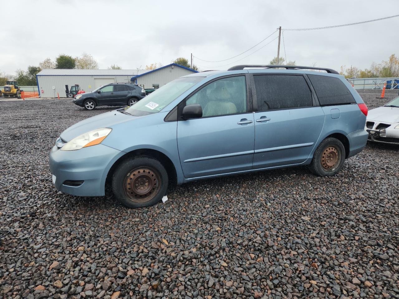 TOYOTA SIENNA CE 2006