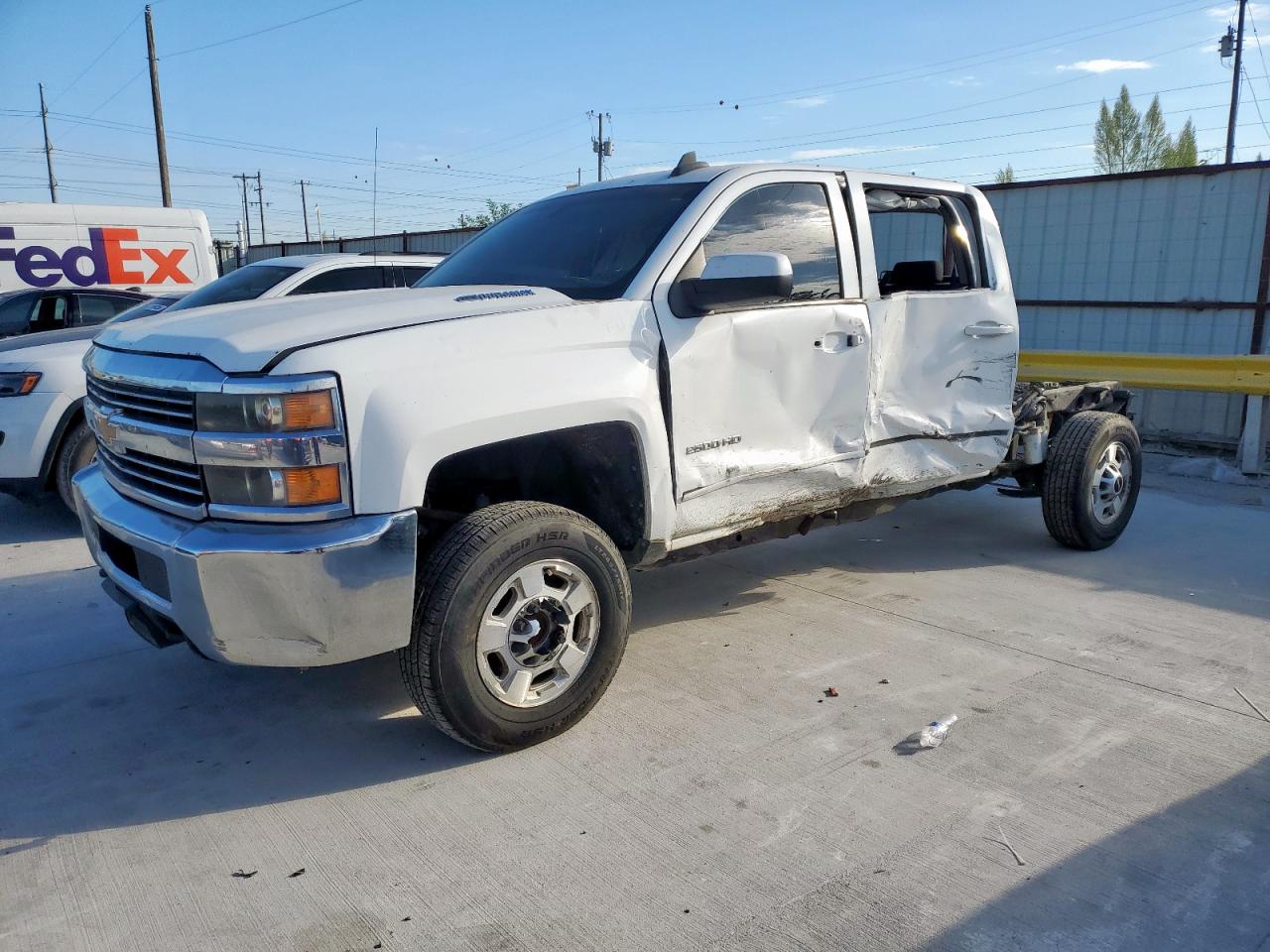 CHEVROLET SILVERADO 2015