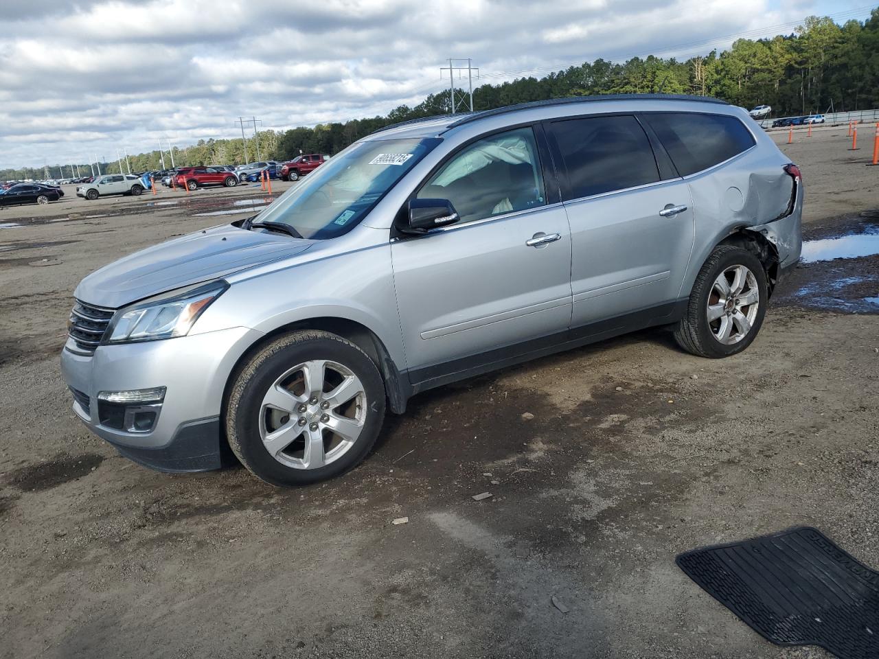 CHEVROLET TRAVERSE L 2017
