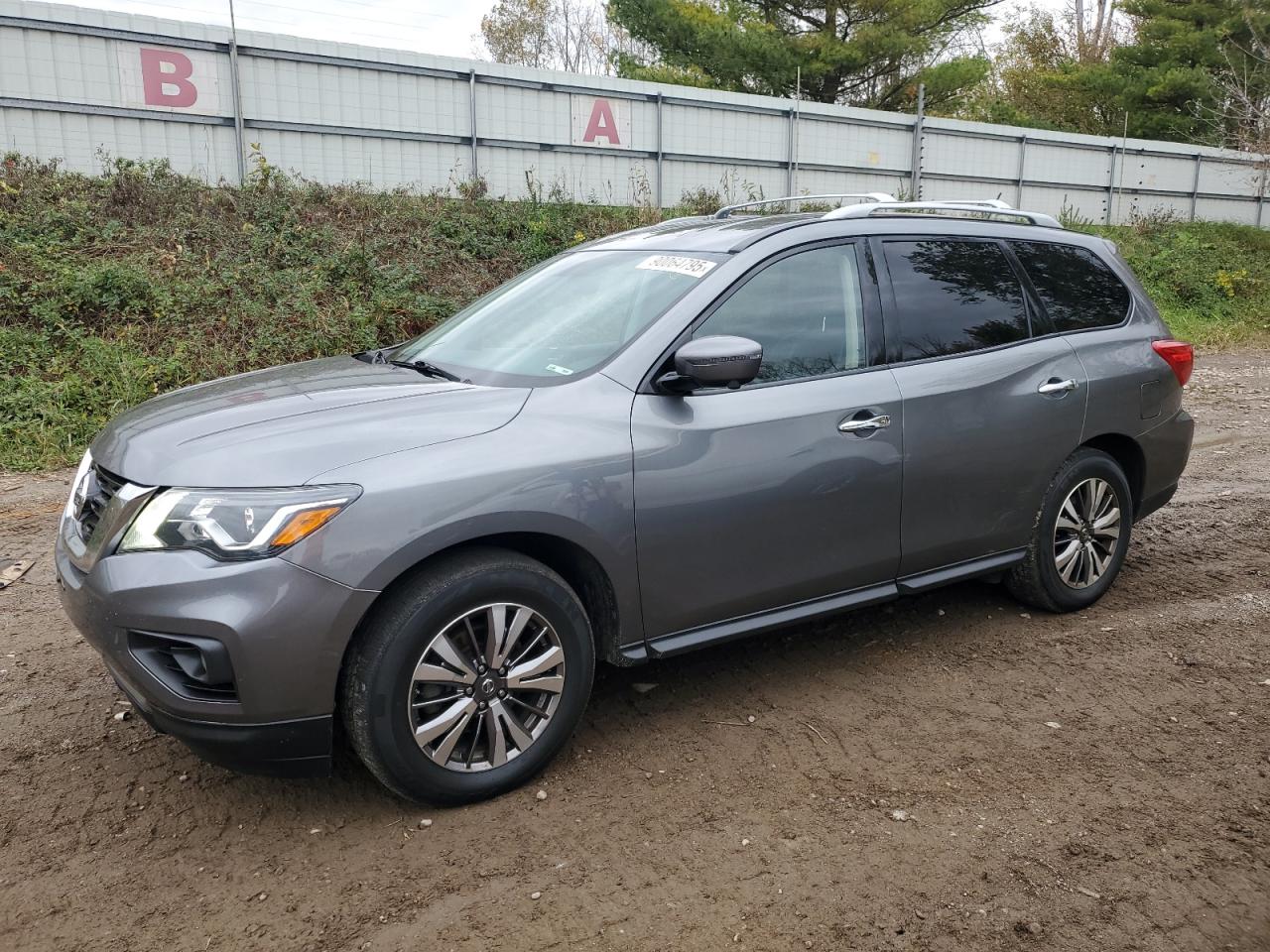 NISSAN PATHFINDER 2018