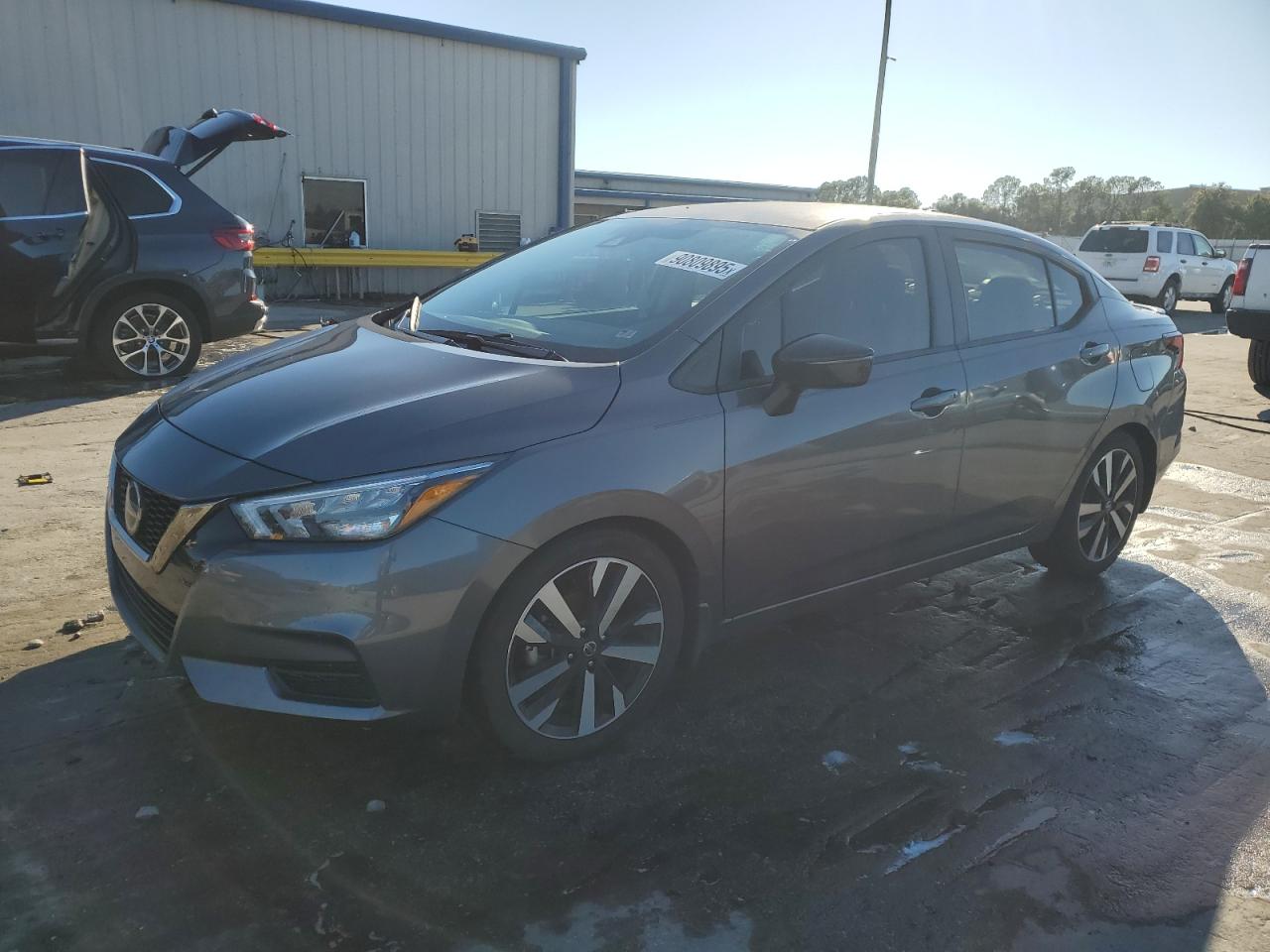 NISSAN VERSA SR 2022