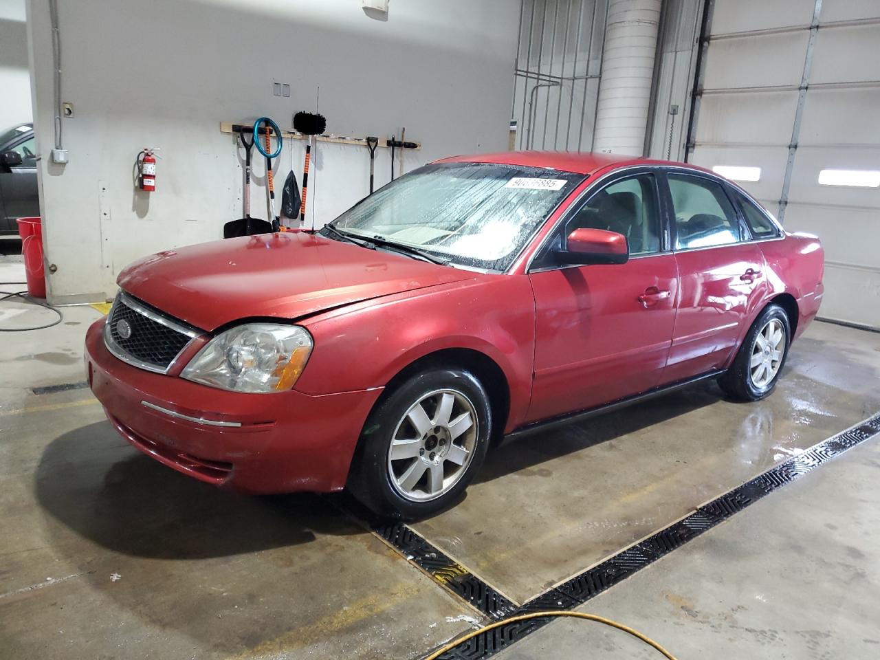 FORD FIVE HUNDRED 2005
