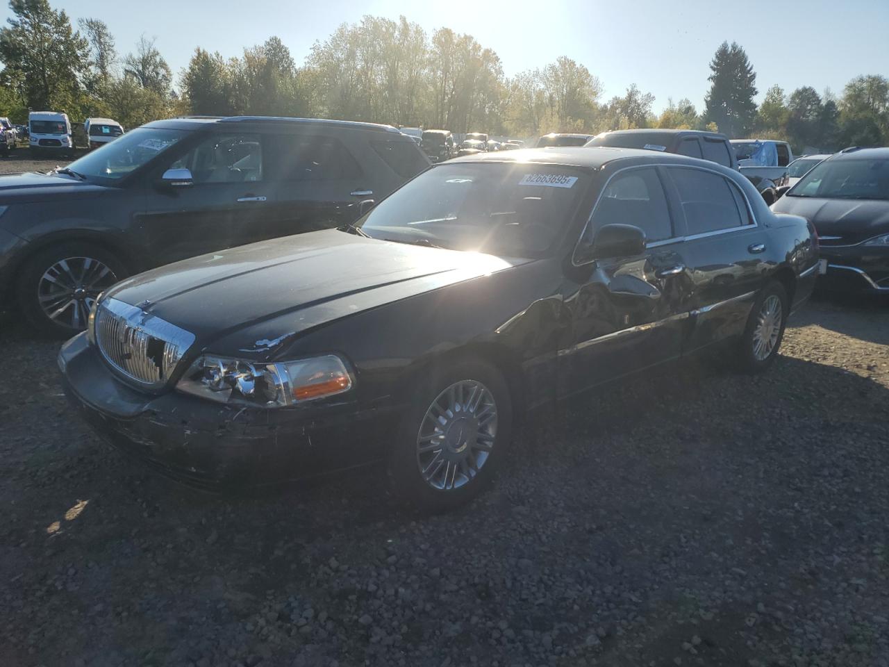LINCOLN TOWN CAR S 2006