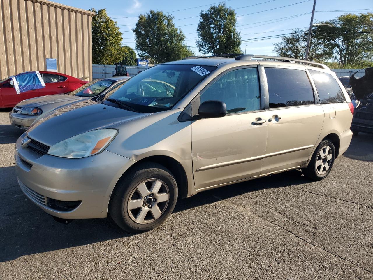 TOYOTA SIENNA CE 2004