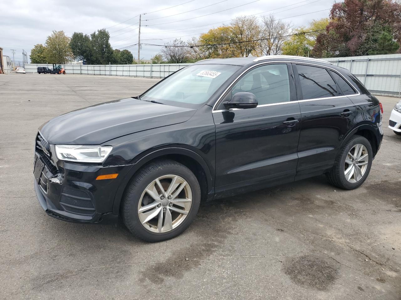 AUDI Q3 PREMIUM 2016