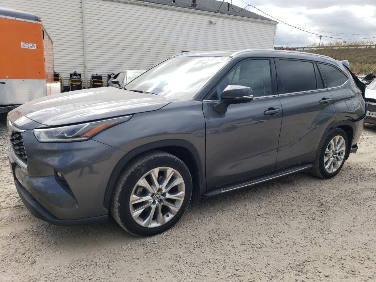 TOYOTA HIGHLANDER 2020