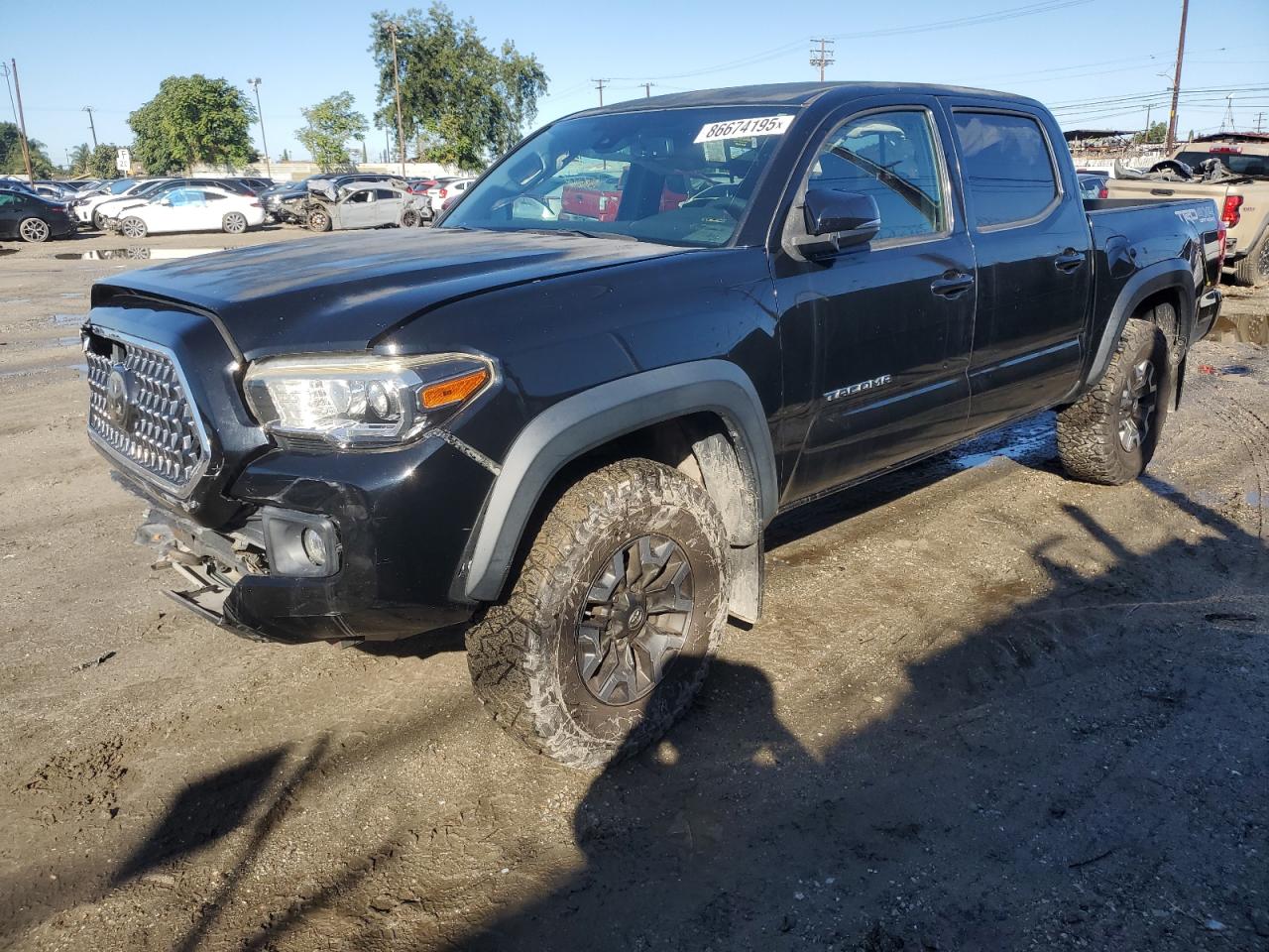 TOYOTA TACOMA 2018