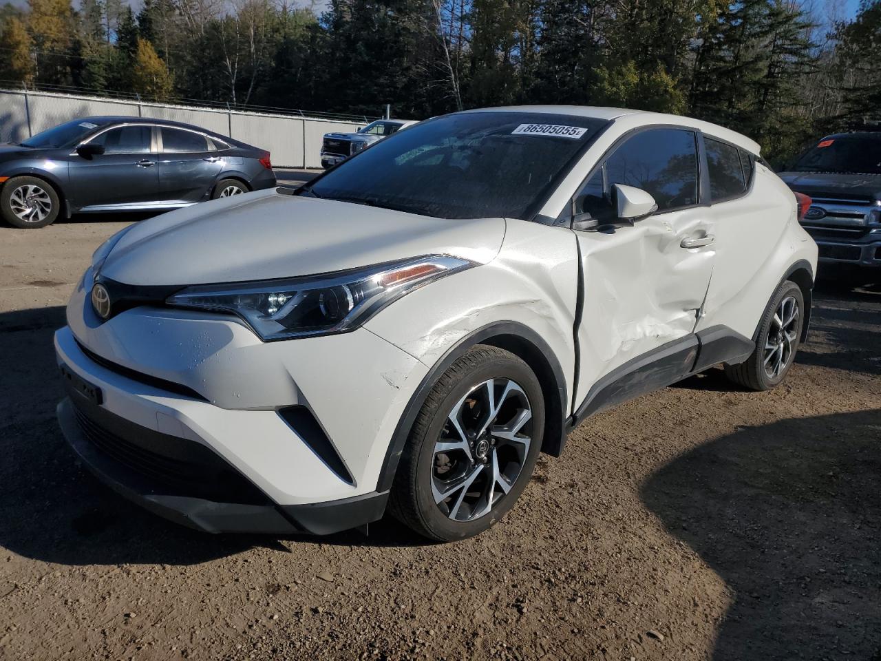 TOYOTA C-HR XLE 2019