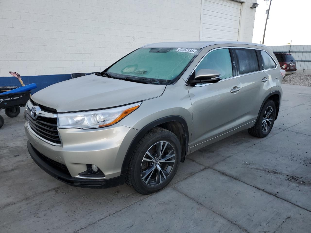 TOYOTA HIGHLANDER 2016