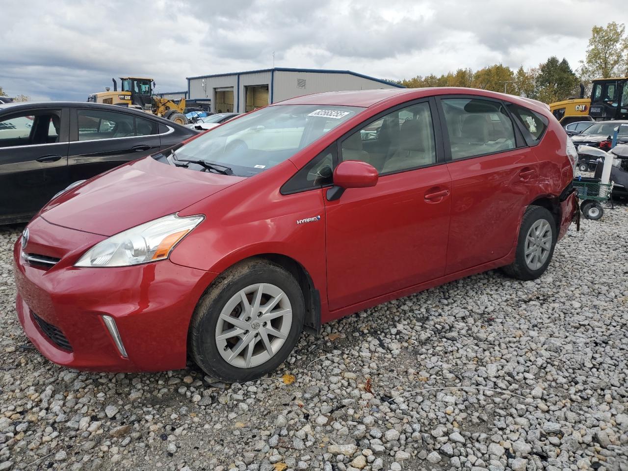 TOYOTA PRIUS V 2013