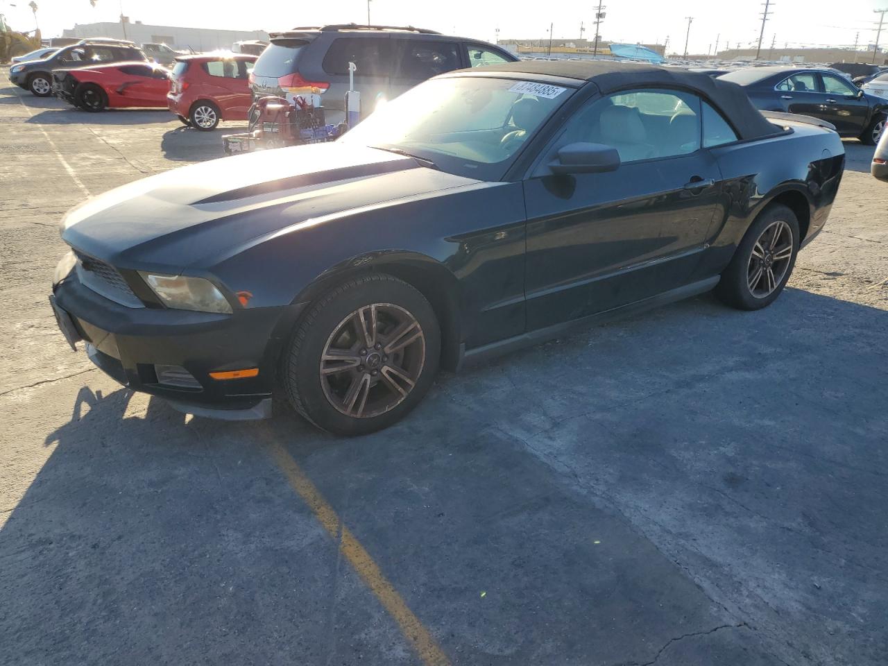 FORD MUSTANG 2010