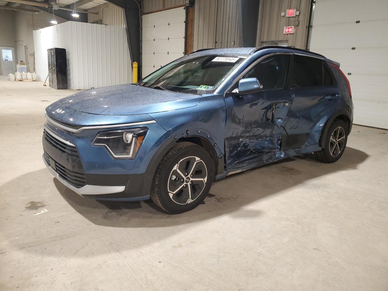 KIA NIRO EX 2024