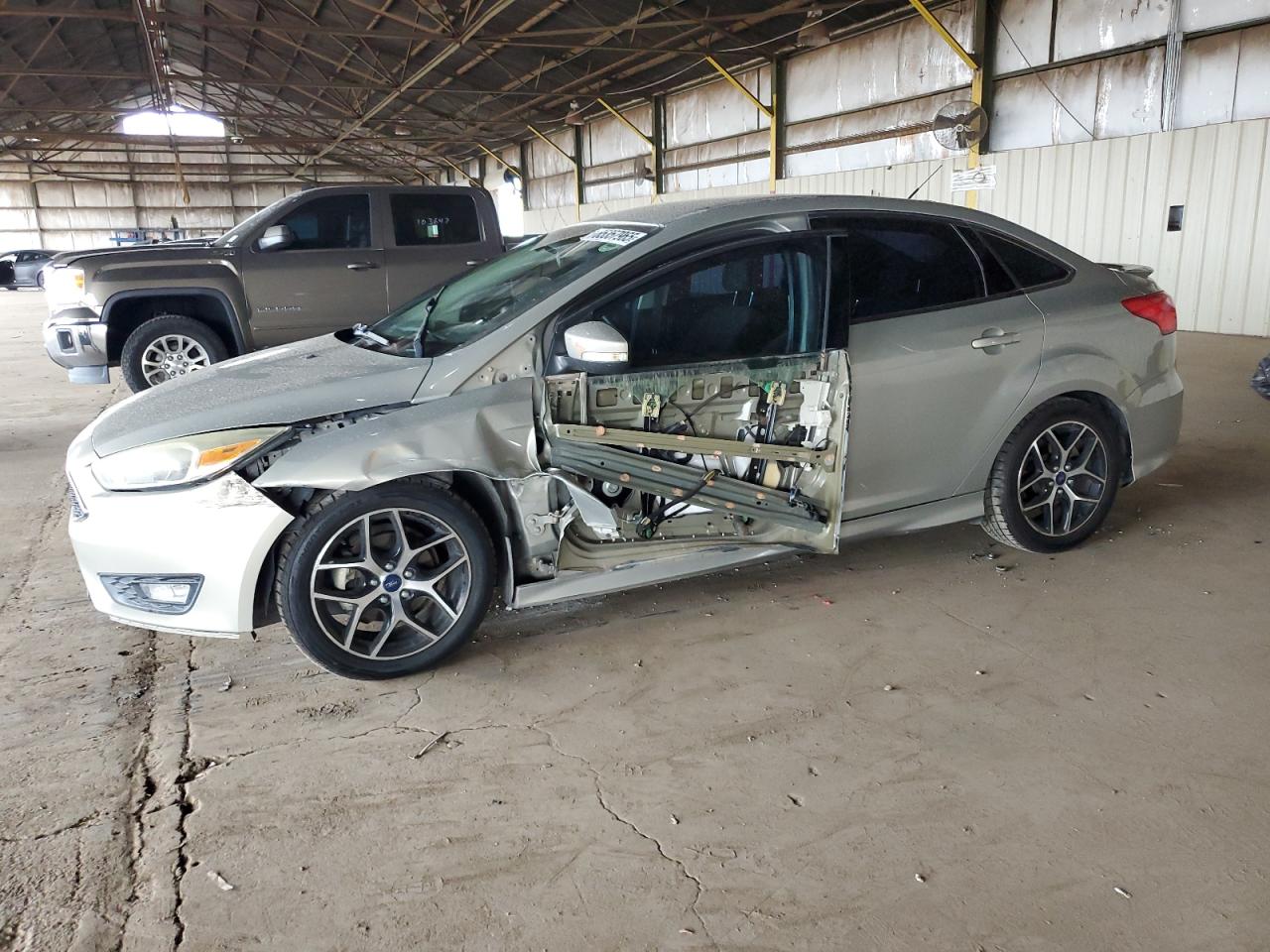 FORD FOCUS SE 2016