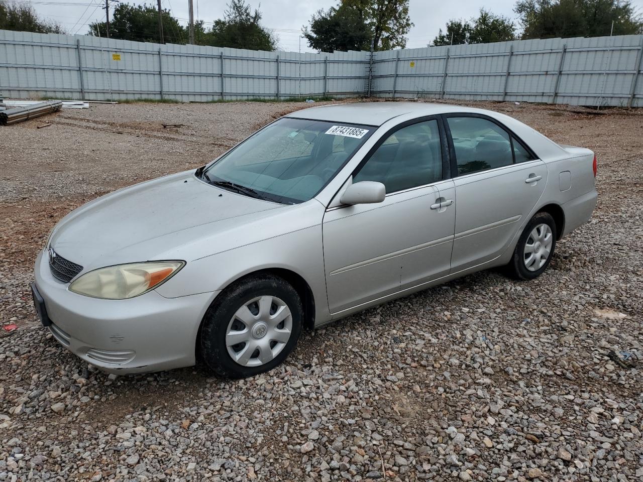 TOYOTA CAMRY 2004