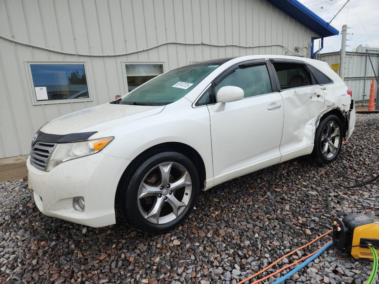 TOYOTA VENZA 2011