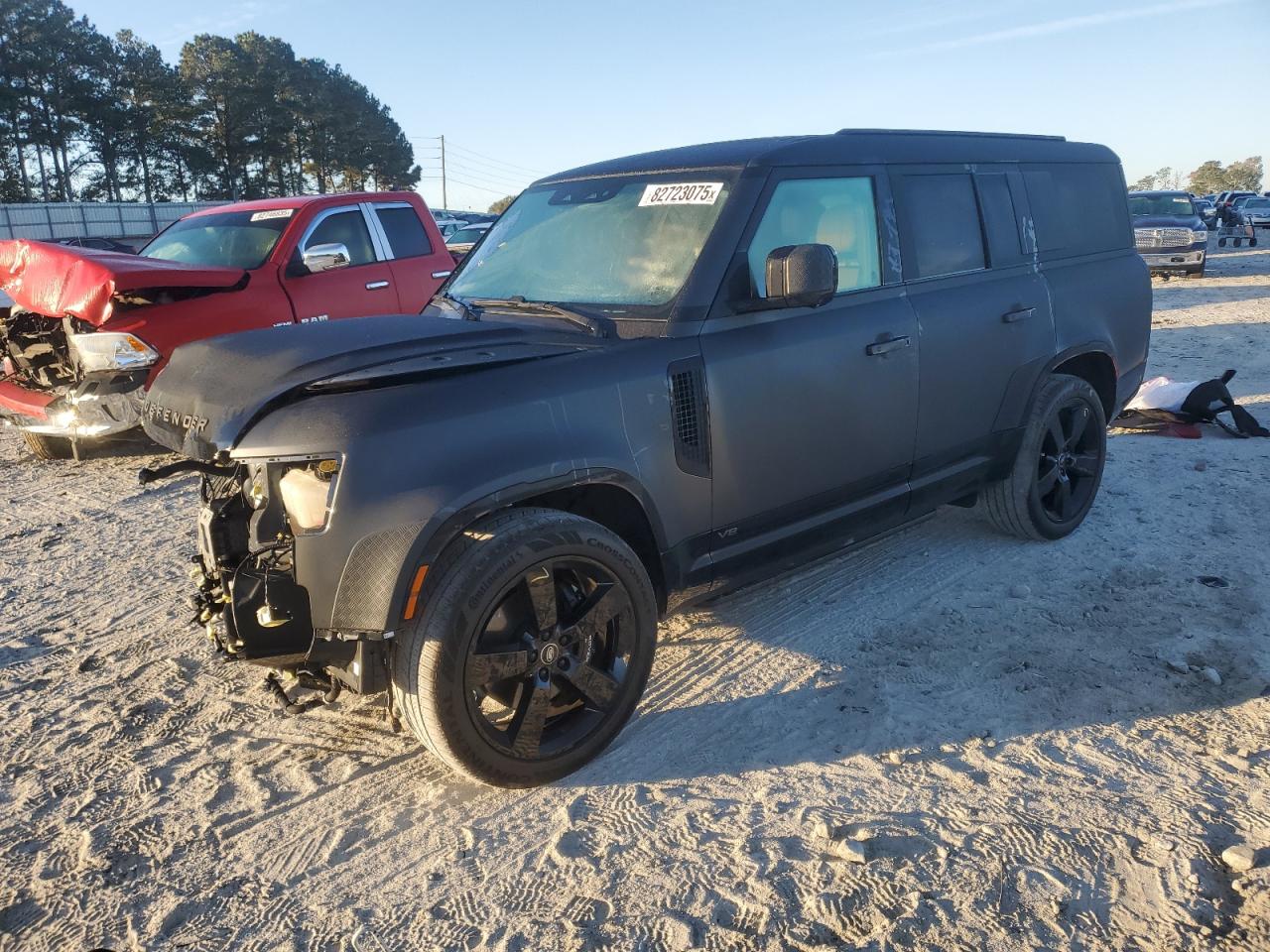 LAND ROVER DEFENDER 1 2025