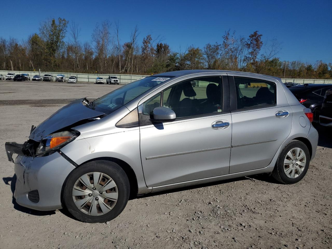 TOYOTA YARIS 2013