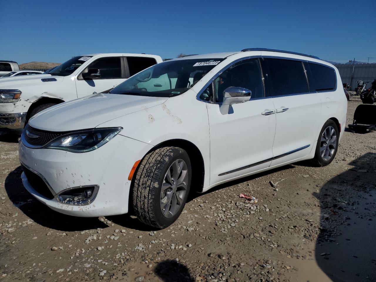 CHRYSLER PACIFICA L 2019