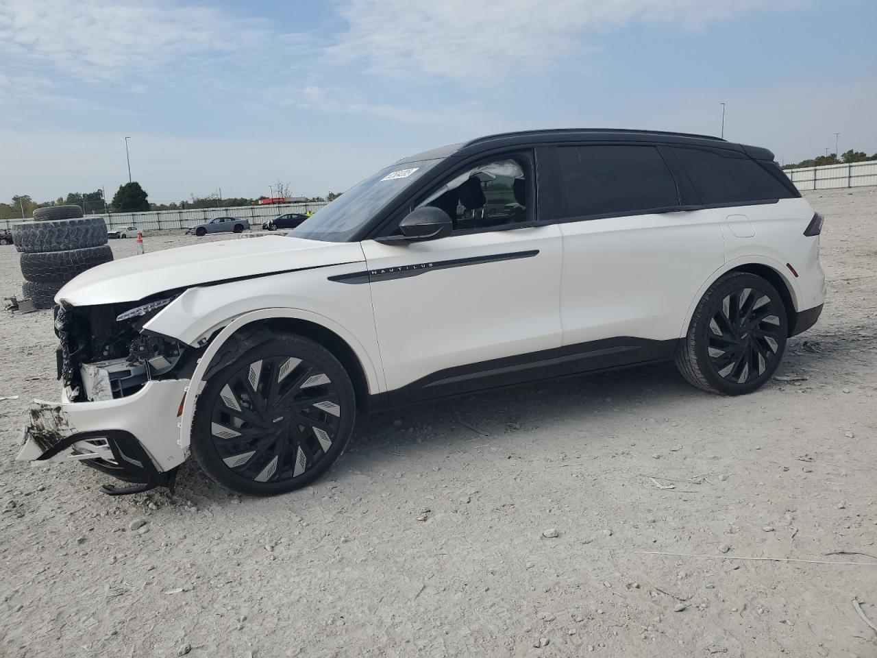 LINCOLN NAUTILUS R 2024