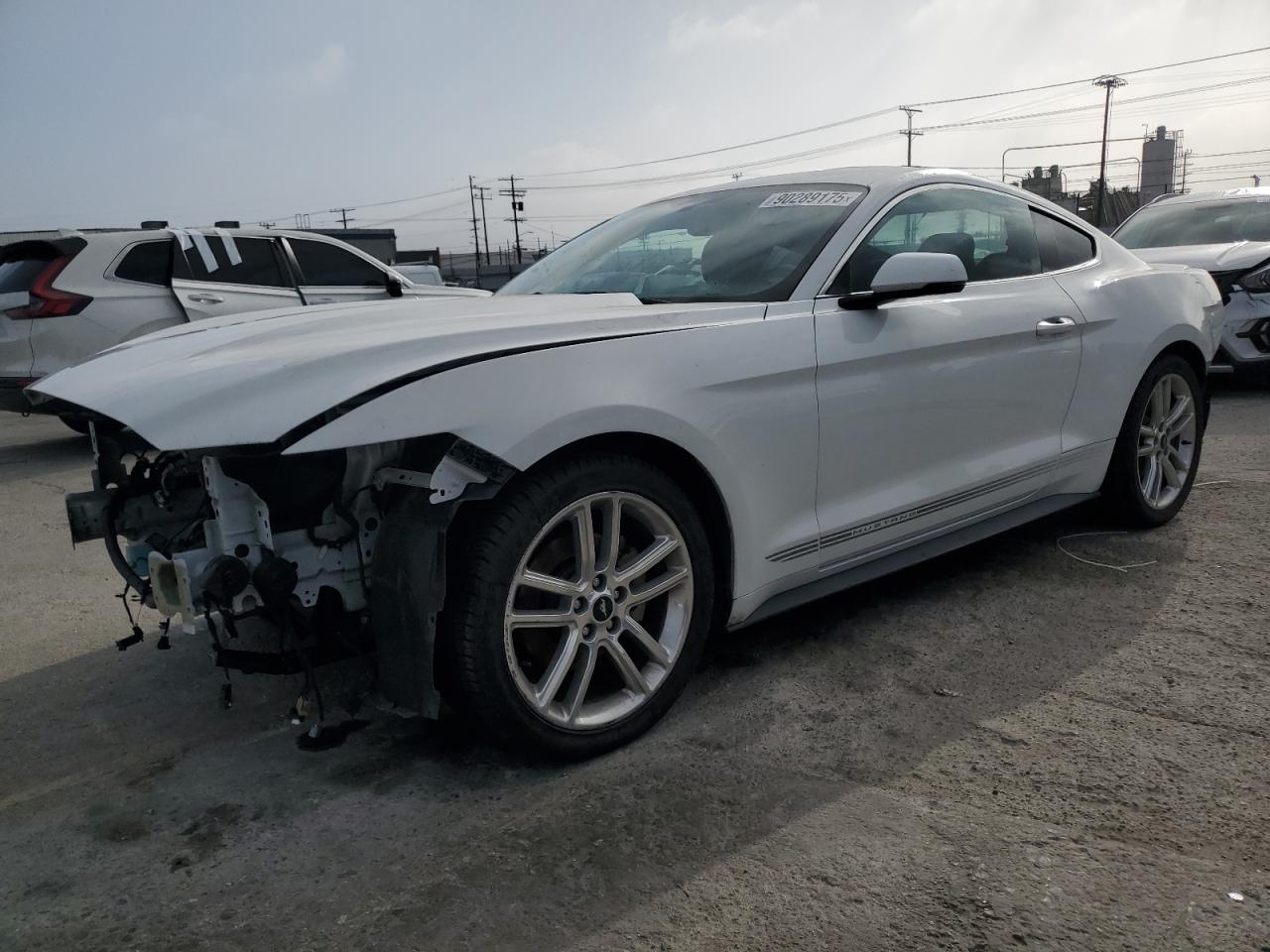 FORD MUSTANG 2016