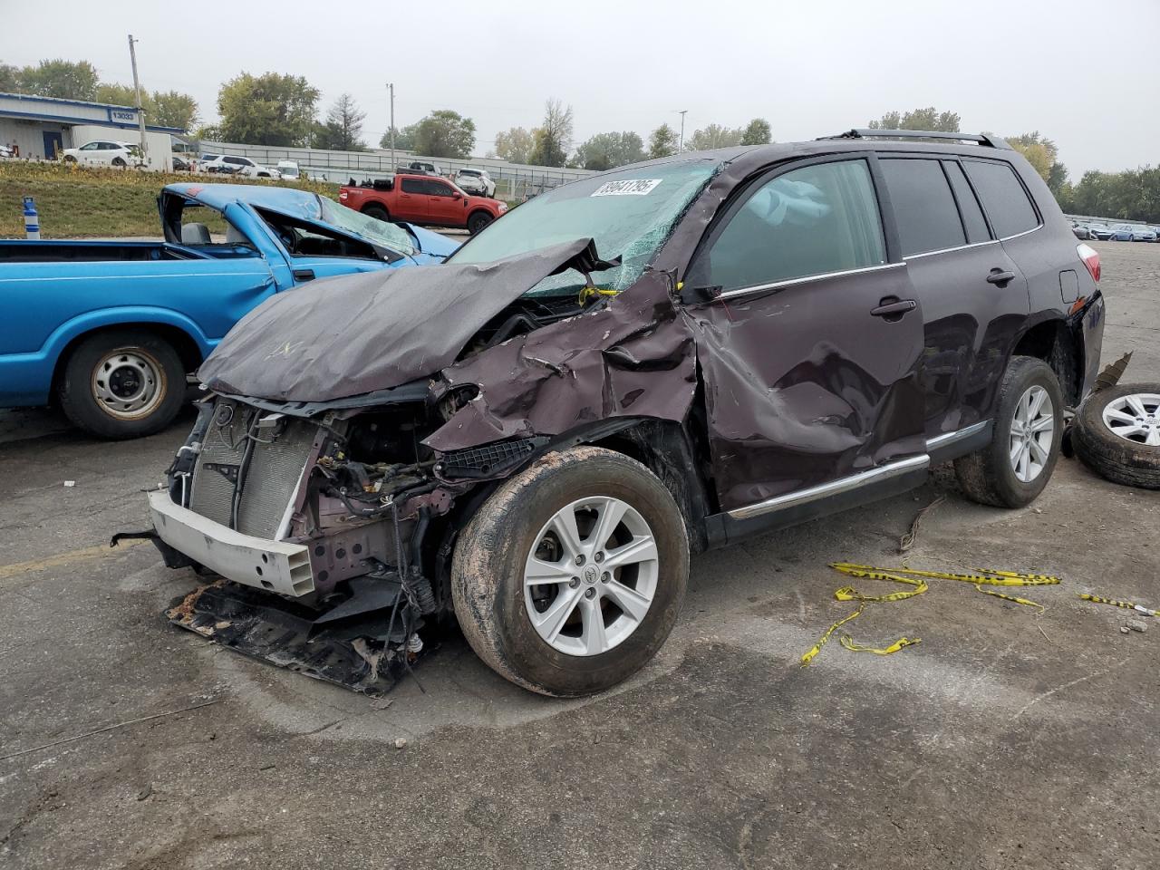 TOYOTA HIGHLANDER 2011
