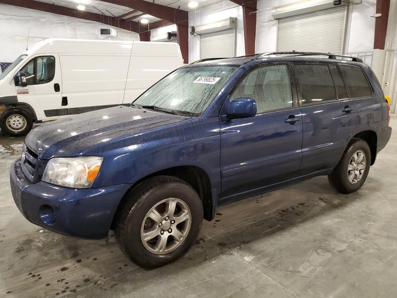 TOYOTA HIGHLANDER 2005