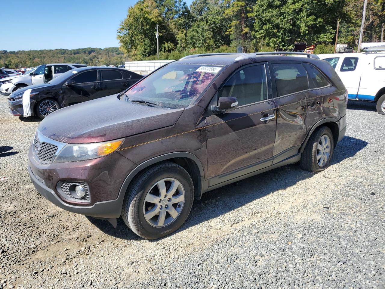 KIA SORENTO LX 2013