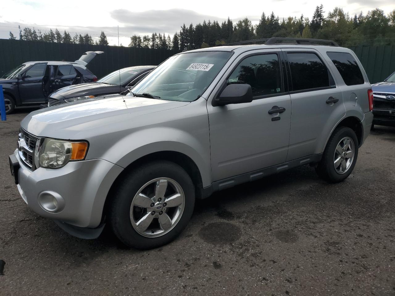 FORD ESCAPE XLT 2011
