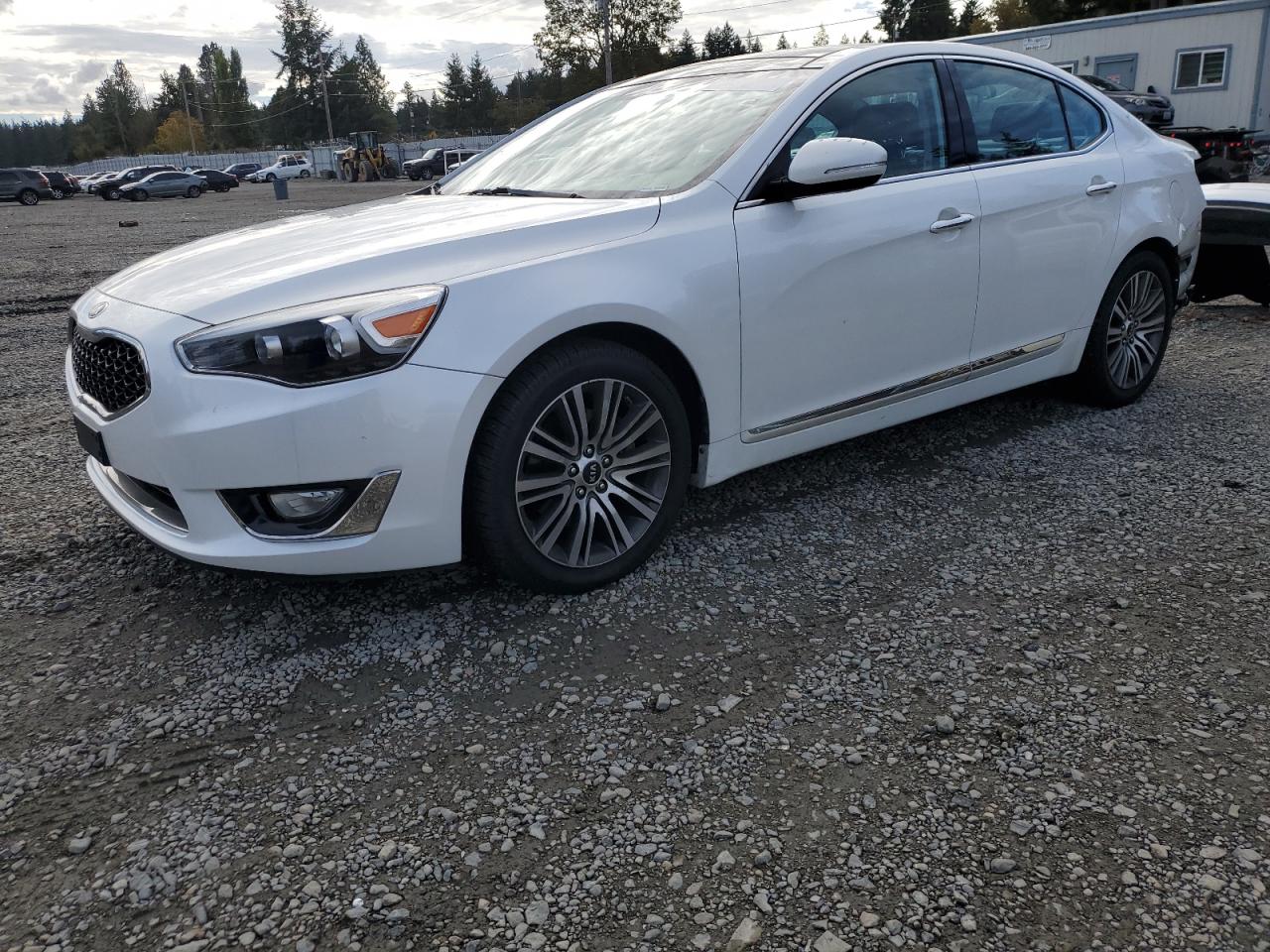 KIA CADENZA PREMIUM 2015