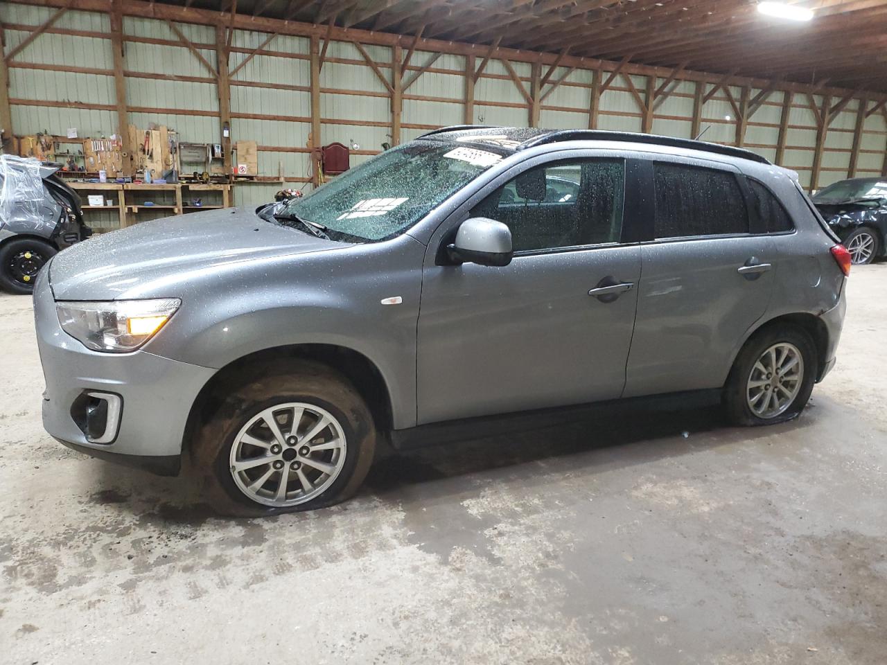 MITSUBISHI RVR GT 2015