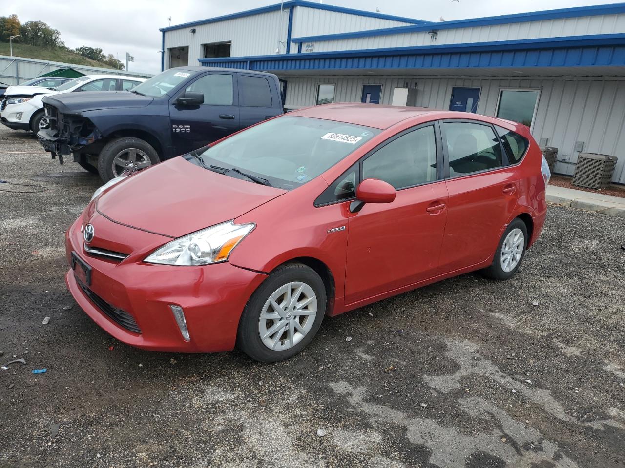 TOYOTA PRIUS V 2014