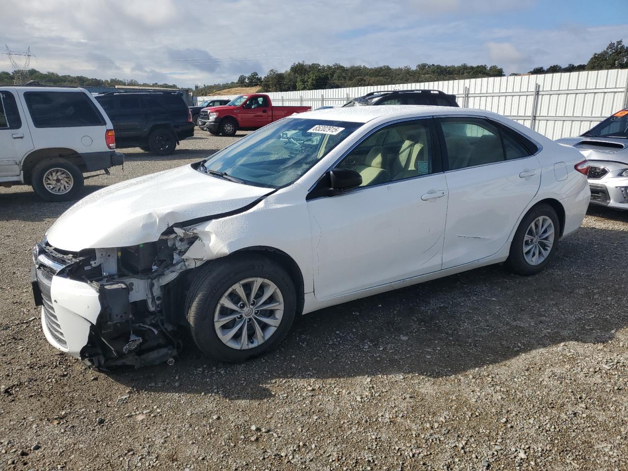 TOYOTA CAMRY 2015