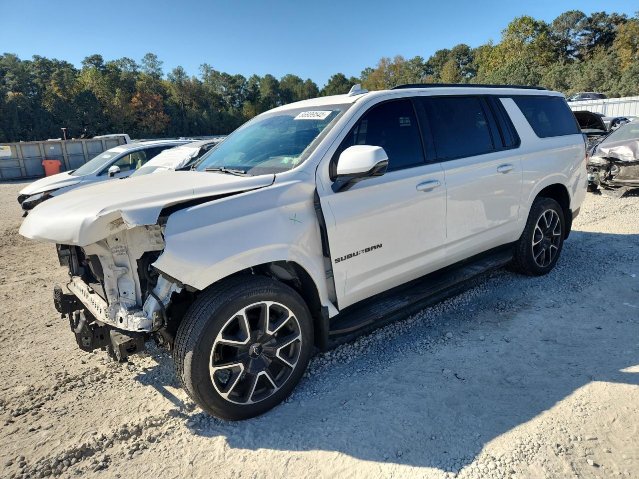 CHEVROLET SUBURBAN 2023