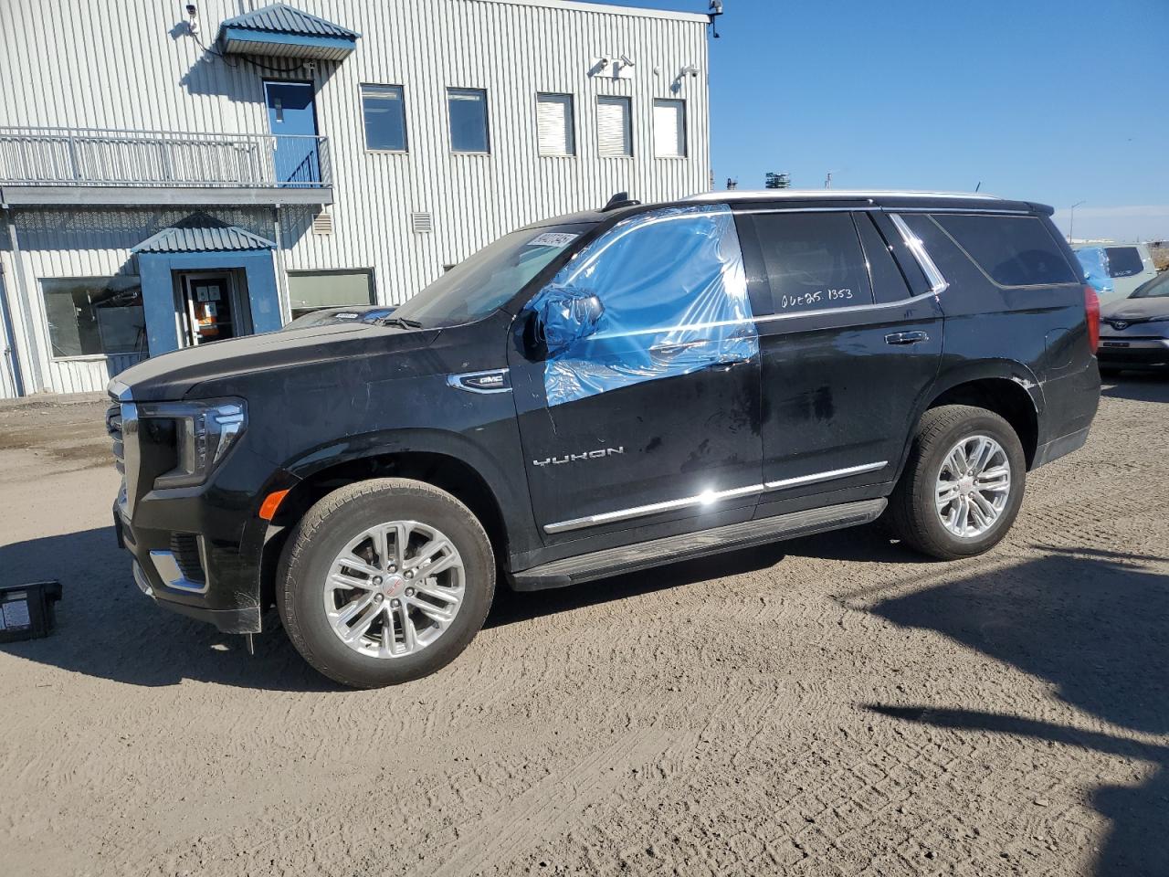 GMC YUKON SLT 2024