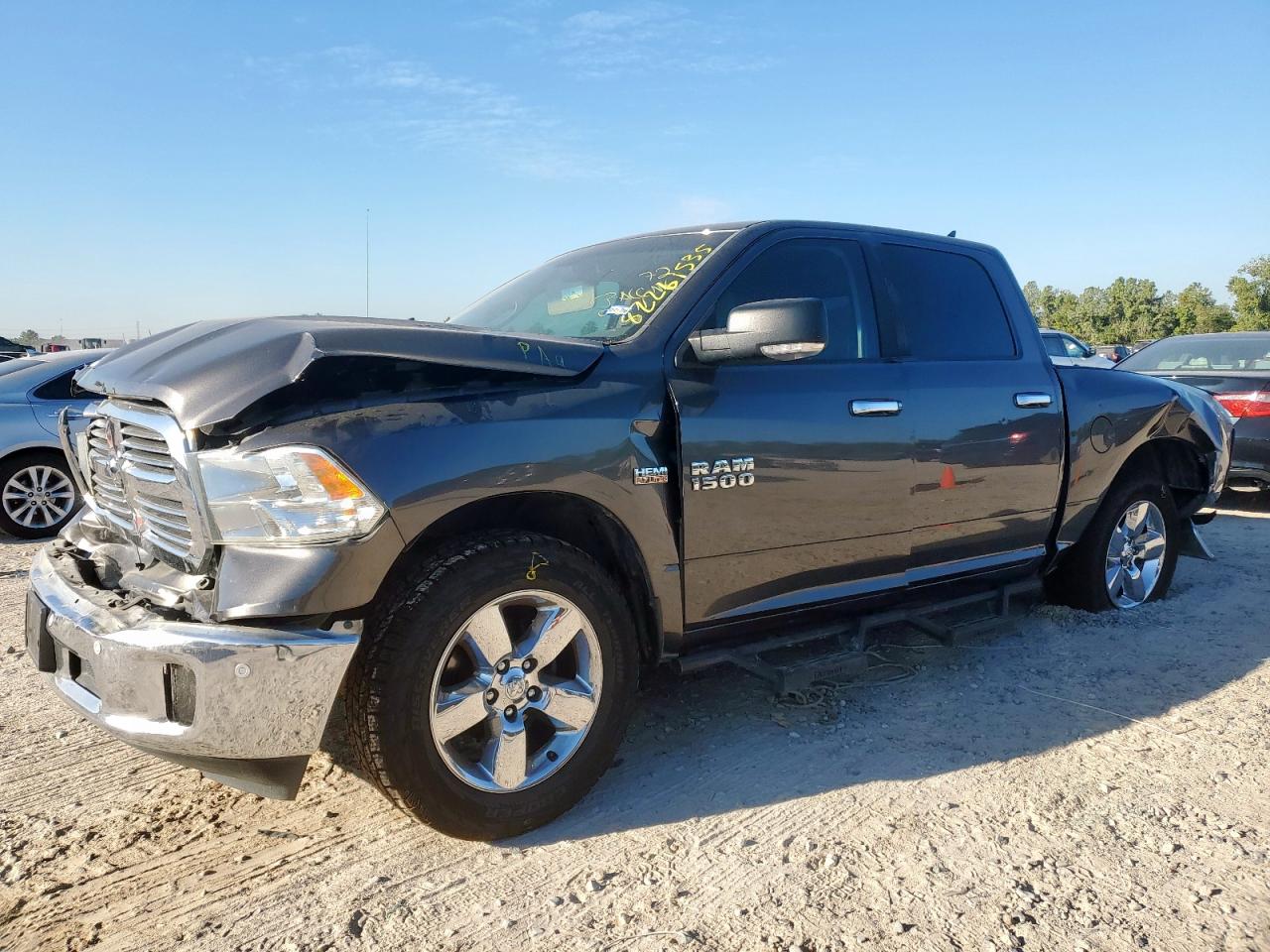 RAM 1500 SLT 2016