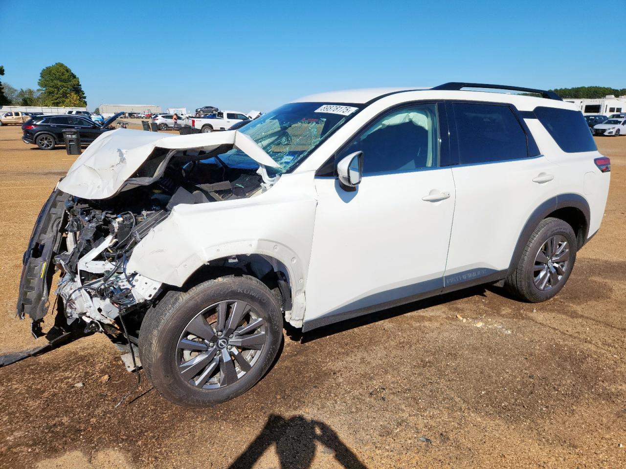 NISSAN PATHFINDER 2025