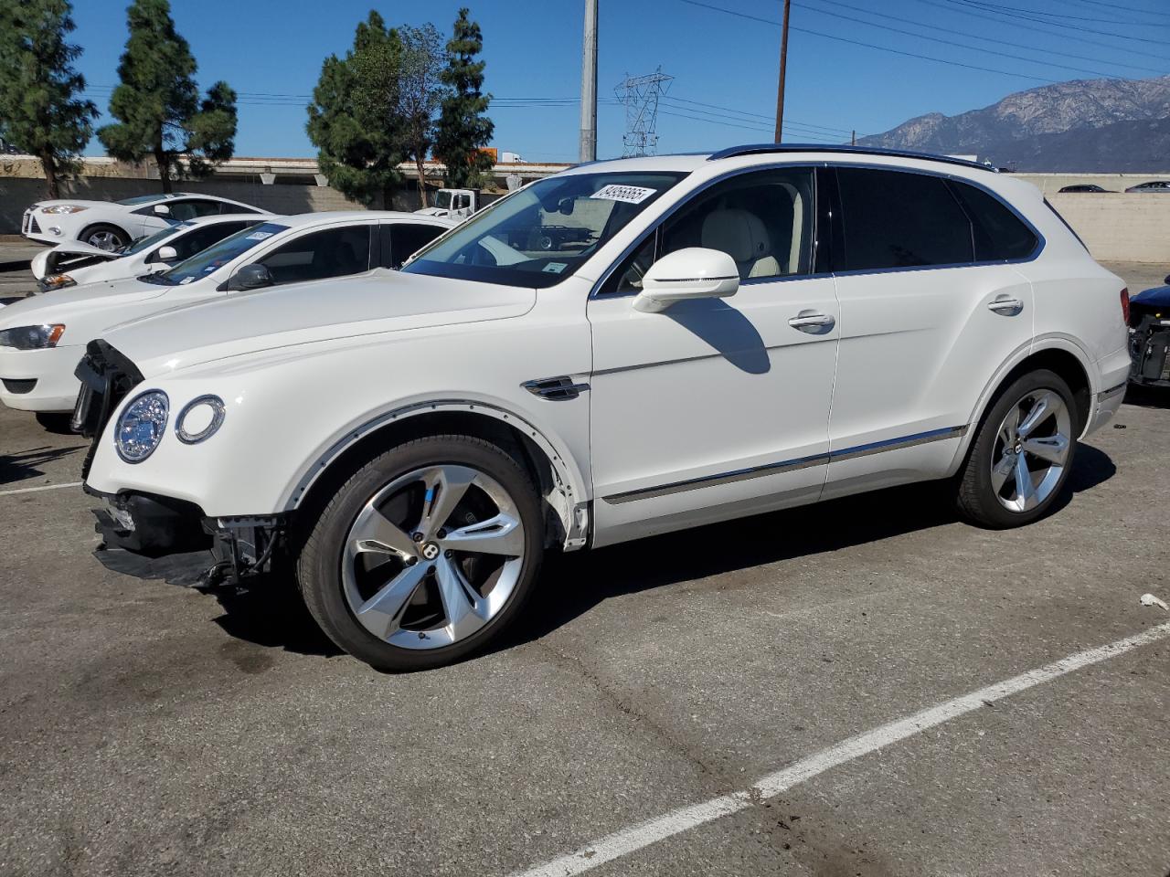 BENTLEY BENTAYGA 2019