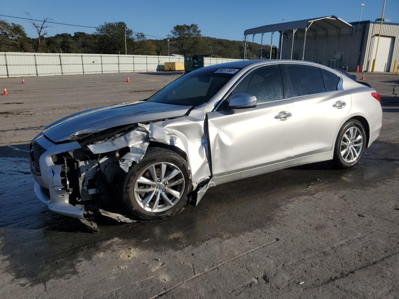 INFINITI Q50 2015