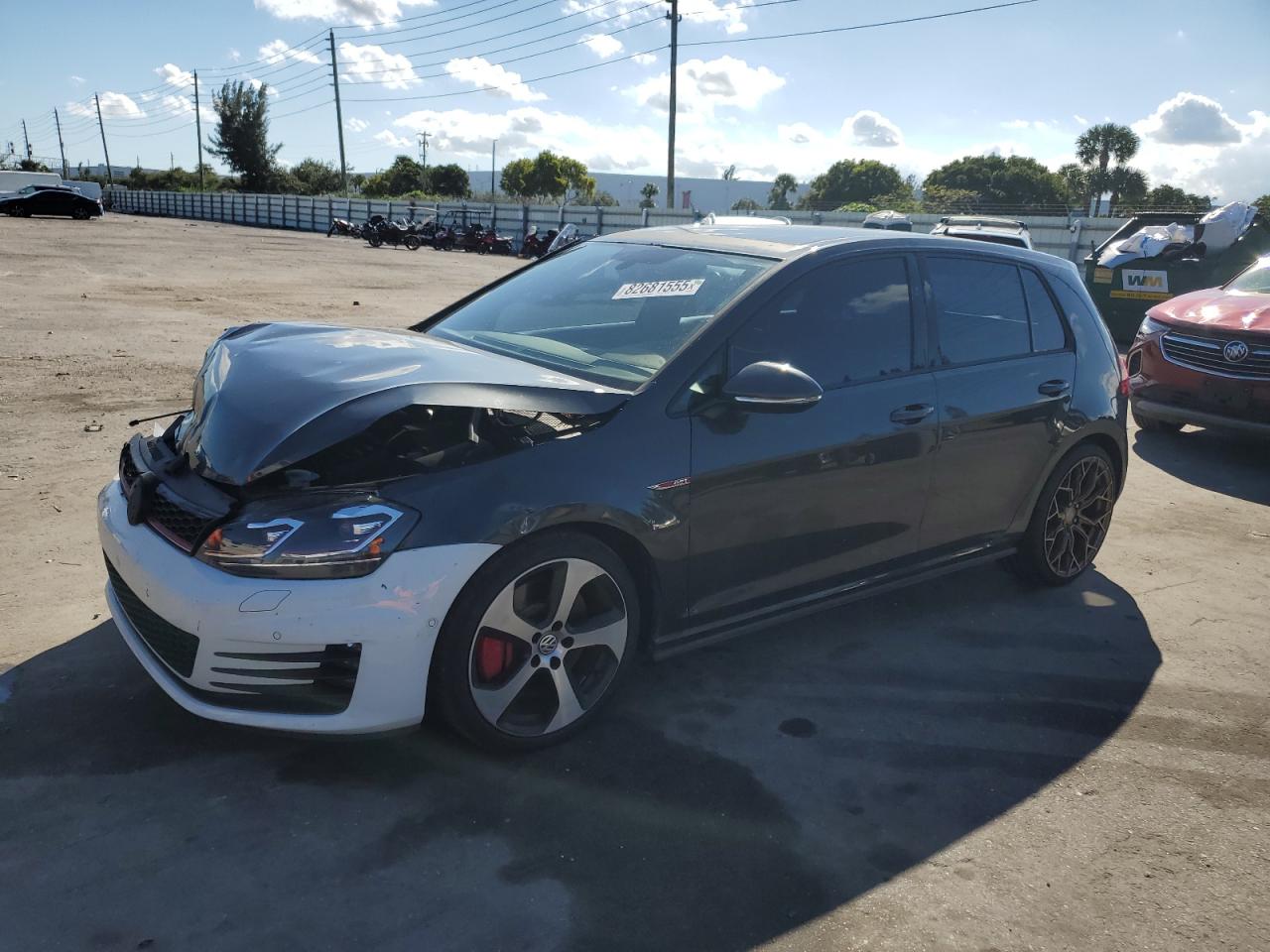 VOLKSWAGEN GTI 2015